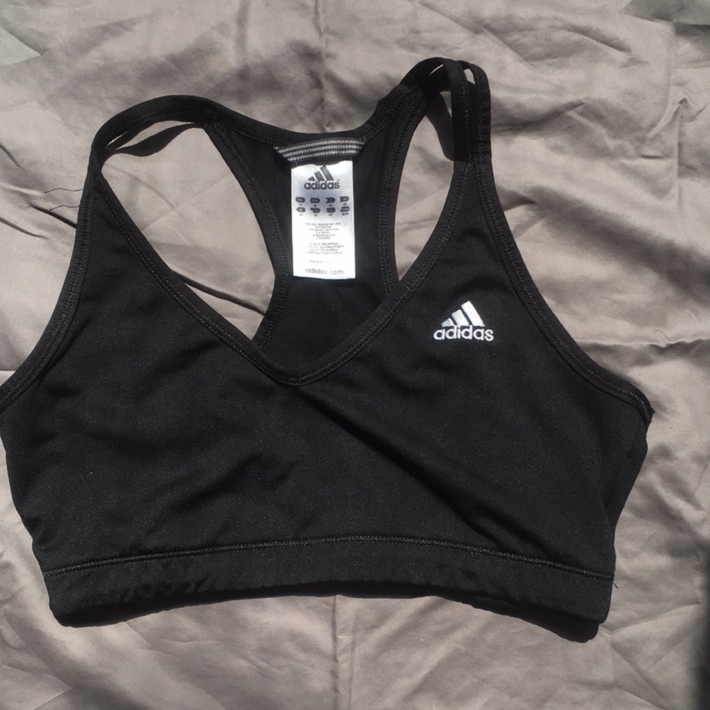Sports bra